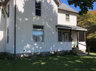 212 W Elm St, Fairbury, IL 61739