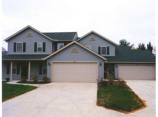 95 Franklin Ave #B, Wakeman, OH 44889