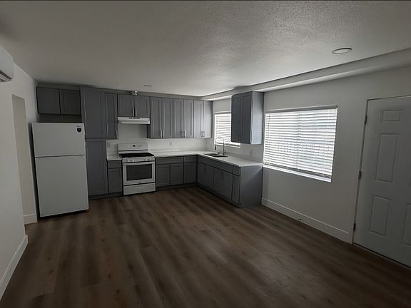 2nd image of 129-151 Guinida Ave #10