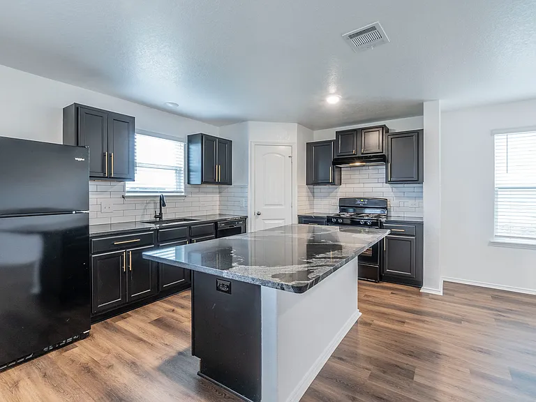 3605 Snowbird — Photo 3