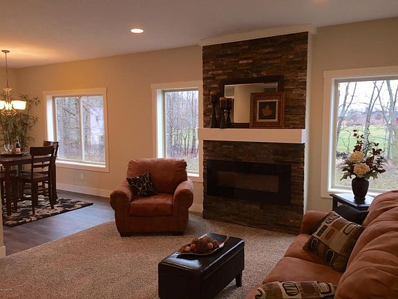 3rd image of 3641 Bryce Dr