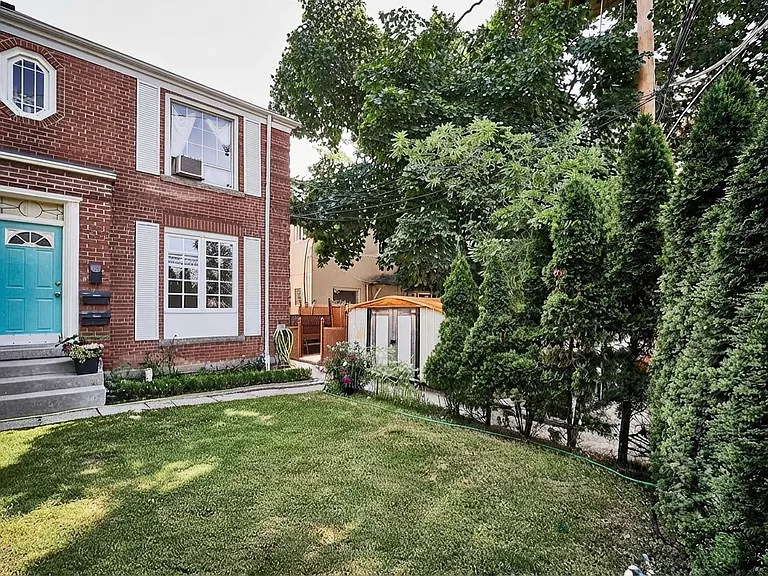 380 Davenport Rd #5 — Photo 10