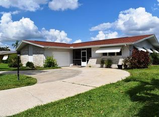 5159 Sunnybrook Ct, Cape Coral, FL 33904
