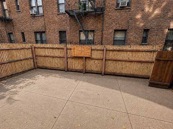 4th image of 280 Mulberry St #1BB