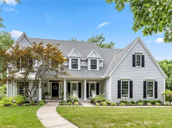 3753 W 132nd Ter, Leawood, KS 66209