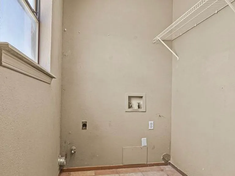 7148 Villa Hermosa Dr — Photo 8