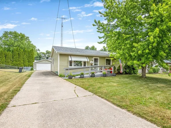 1431 Garfield Ave, Beloit, WI 53511