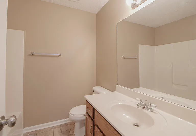 2550 Old Russellville Pike #3 — Photo 11