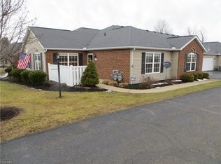 147 Woodbury Glen St CONDO 147, Hartville, OH 44632