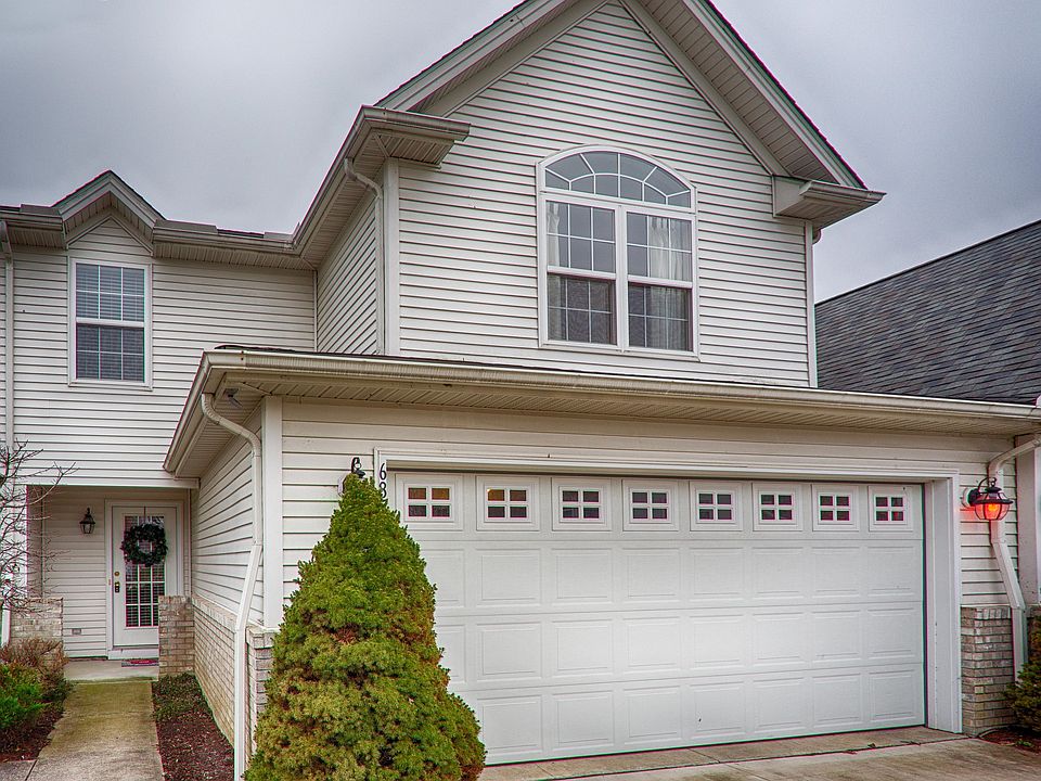 1st image of 685 Ashberry Ct