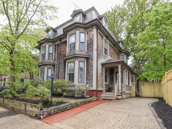 160 Allston St, Cambridge, MA 02139