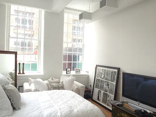 Rented by MNS | media 24