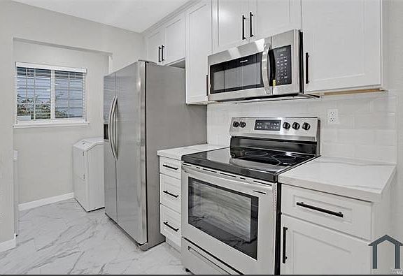 3rd image of 287 Lighthouse Dr #287