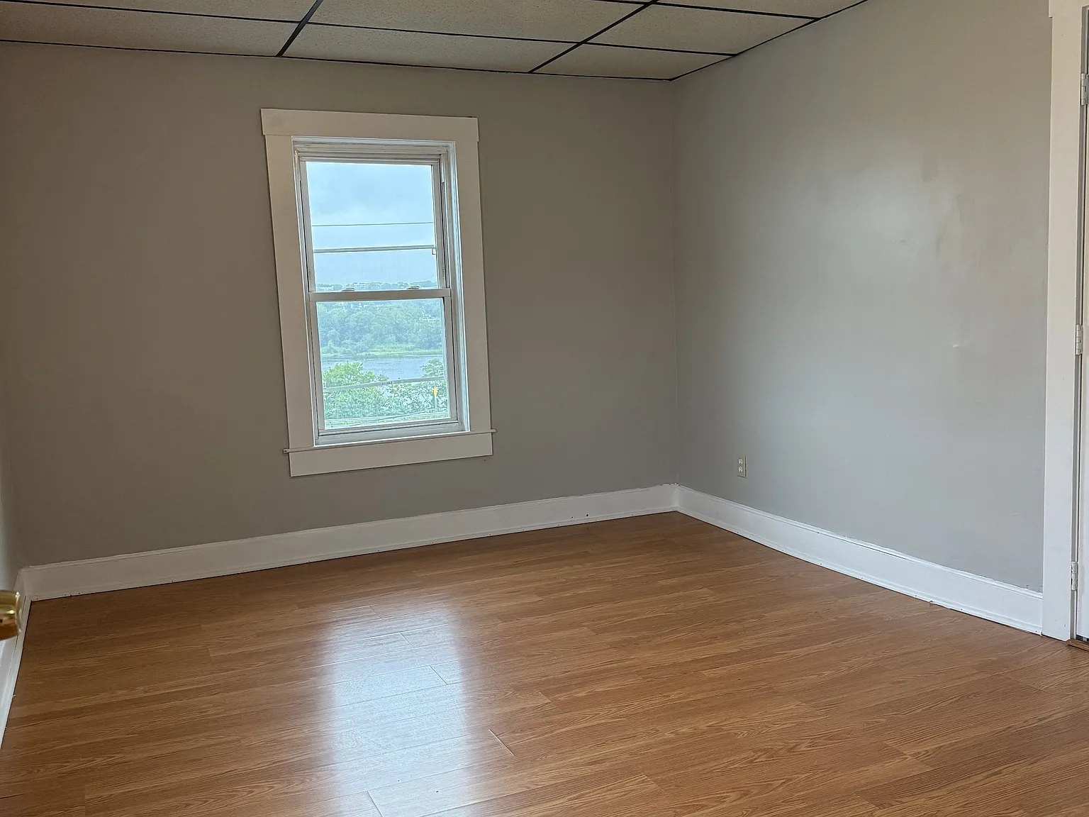 499 Lindsey Street Fall River - 3W — Photo 3