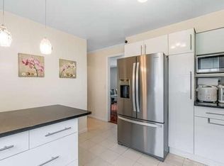 67-64 230th St #66, Oakland Gardens, NY 11364