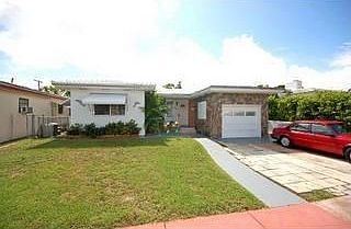 1st image of 1520 Normandy Dr