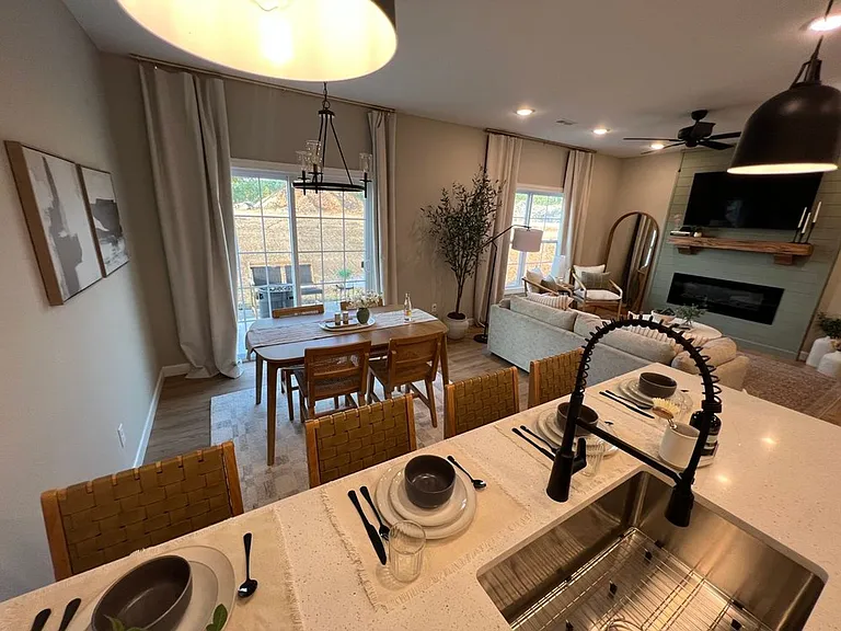 185 Sierra Cir — Photo 20