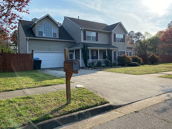 2nd image of 2421 Huckleberry Trl