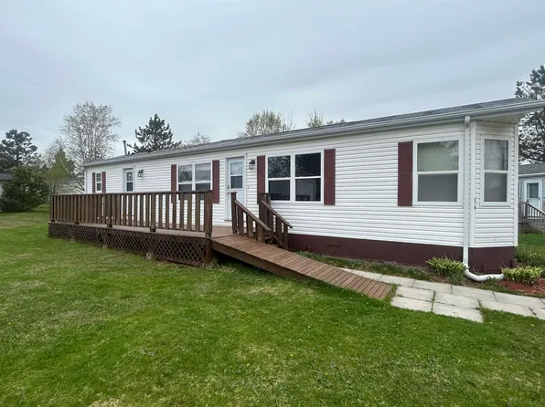 14 Starboard Pl, Charlottetown, PE C1C 1M5
