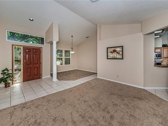 4th image of 3072 Windridge Oaks Dr