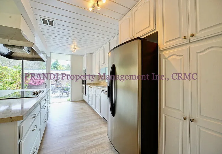 1309 Idylberry Rd — Photo 10