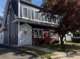 17 Davis St #2R, New Haven, CT 06515