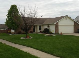 10511 Lake Tahoe Dr, Fort Wayne, IN 46804