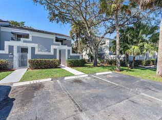 2327 SW 82nd Way #2327, Pompano Beach, FL 33068