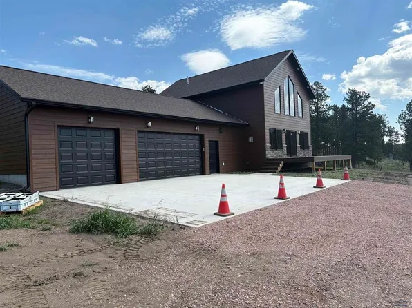 12560 Mills Ranch Rd, Hill City, SD 57745