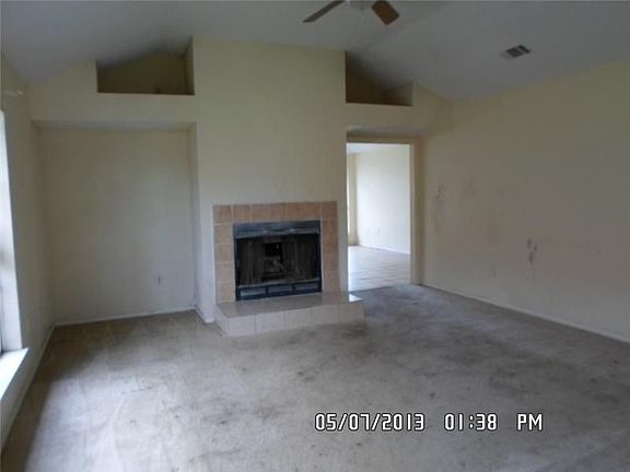 3rd image of 2204 Snowbird Dr