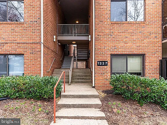 1227 Gemini Dr #E — Photo 23