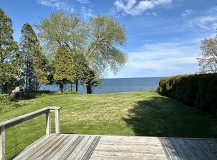 2509 Lakeshore Dr, Sheboygan, WI 53081
