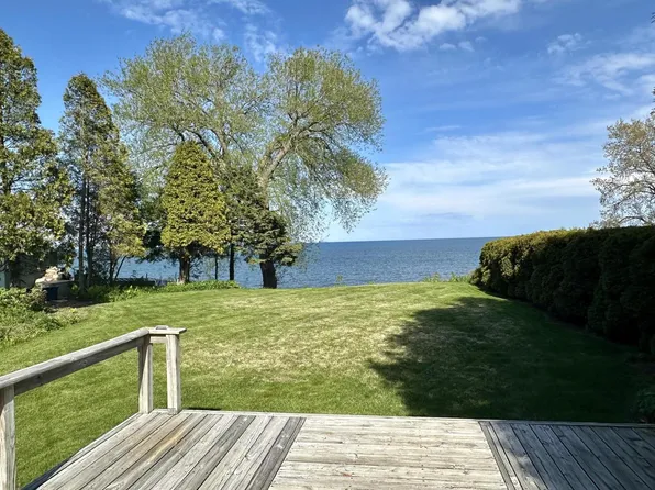 2509 Lakeshore DRIVE, Sheboygan, WI 53081