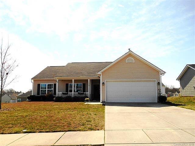 1st image of 110 Lauren Ln