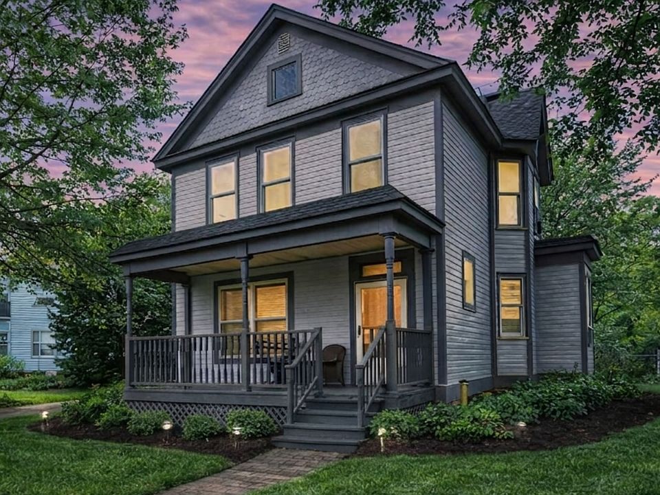 1st image of 420 Oak St