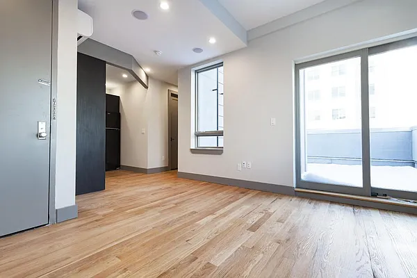 Rented by Brooklyn Group | media 16