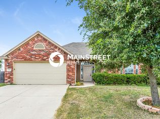 116 Currie Ct, Crowley, TX 76036