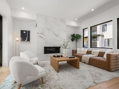 163-167 Winchester St #C, Newton Highlands, MA, 02461