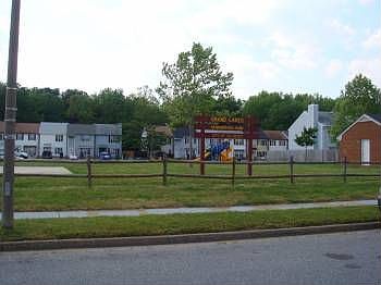 1st image of 424 Indian Summer Ln