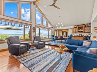 570 S Bay Cir, Colchester, VT 05446
