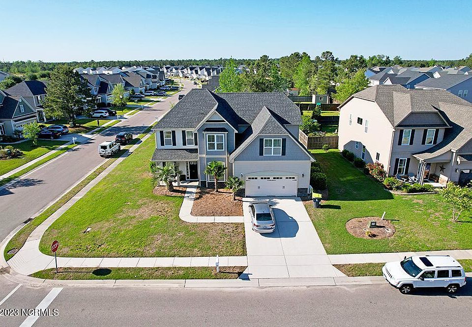 1st image of 711 Pine Cone Drive
