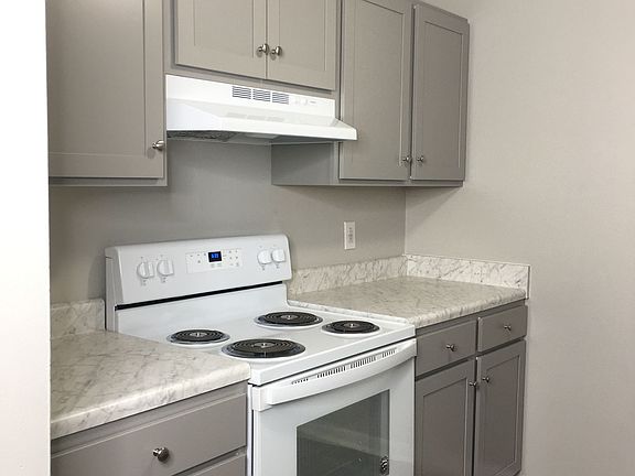 5th image of 1501 Washington Pike #17