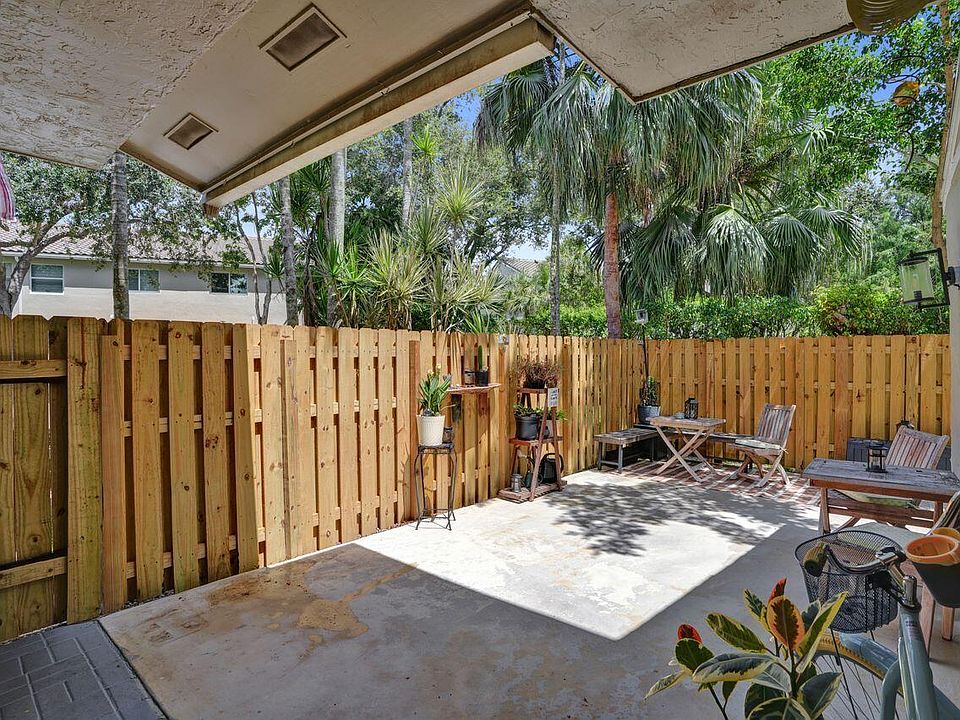1st image of 734 NW 132nd Terrace