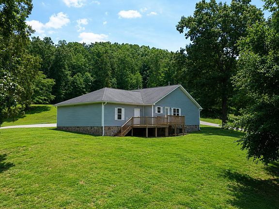 4th image of 29 Ridgeland Trl