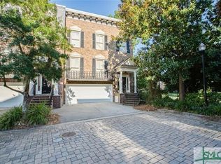 36 Thatcher Ln, Savannah, GA 31410