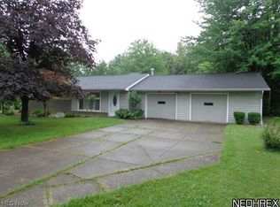 21151 Albion Rd, Strongsville, OH 44149