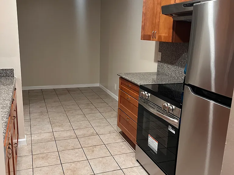 281 Juana Ave #309 — Photo 3