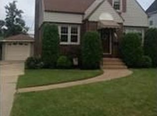 197 Lowell Rd, Buffalo, NY 14217