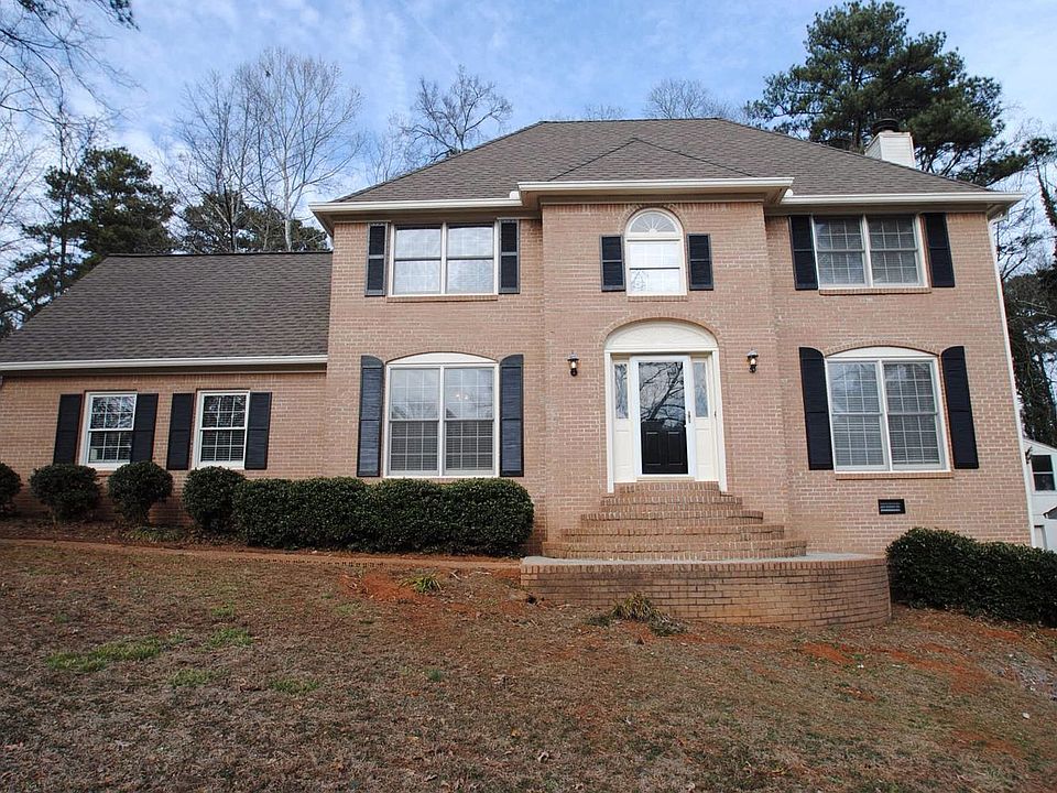1st image of 1828 Lake Lucerne Way