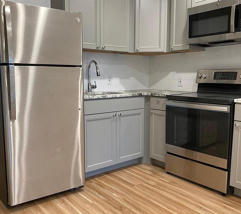 1st image of 853 N 43rd St #1